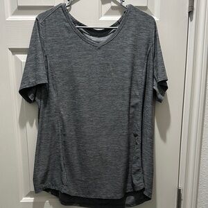 Duluth Trading Co Charcoal Short Sleeve Tee